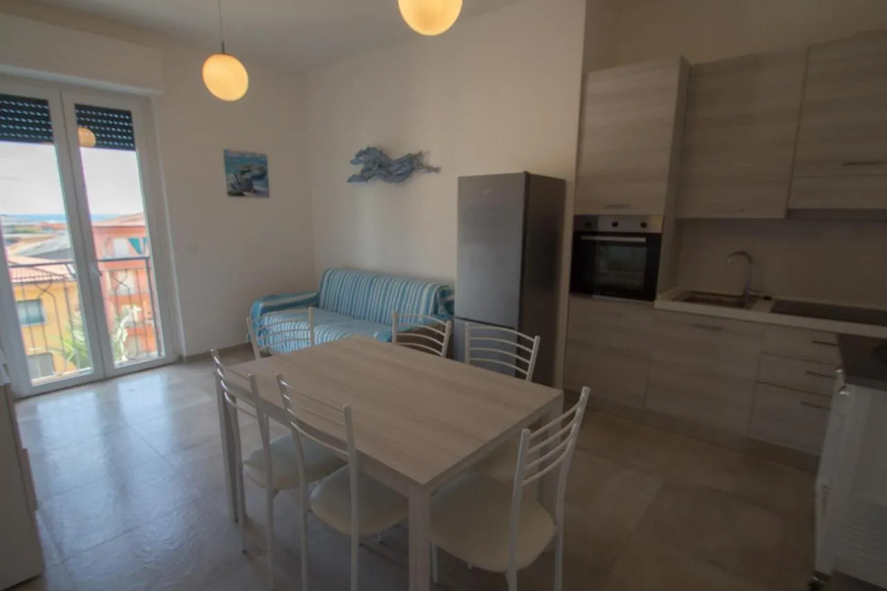 Bilocale Nuovo Con Vista Mare E Posto Auto Apartamento Varazze Itália